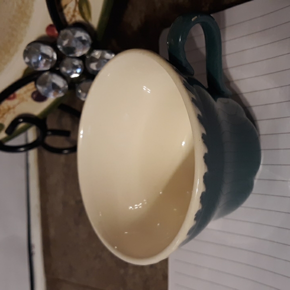 Harkerware Corinthian cup & saucer - Picture 3 of 7